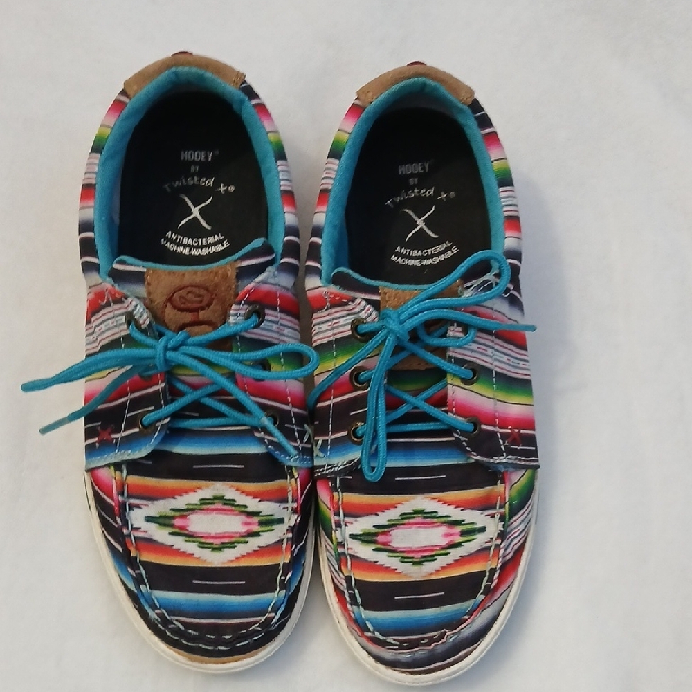 Hooey Women's Vibrant Striped Sneakers - Picture 1 of 5